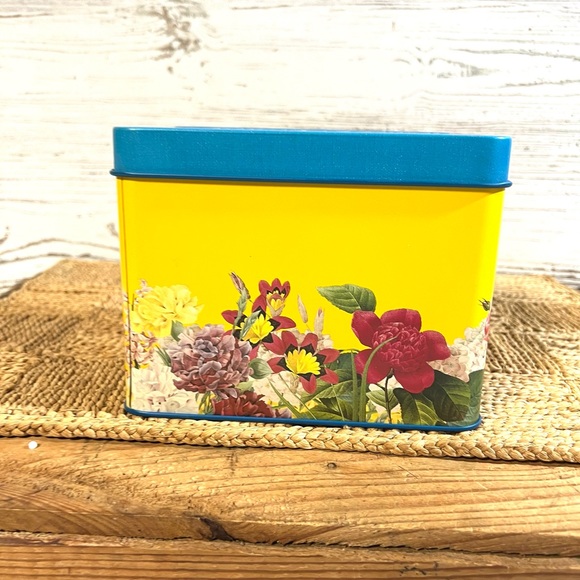 The pioneer woman favorite recipes tin 2019 decor gift - Picture 5 of 8